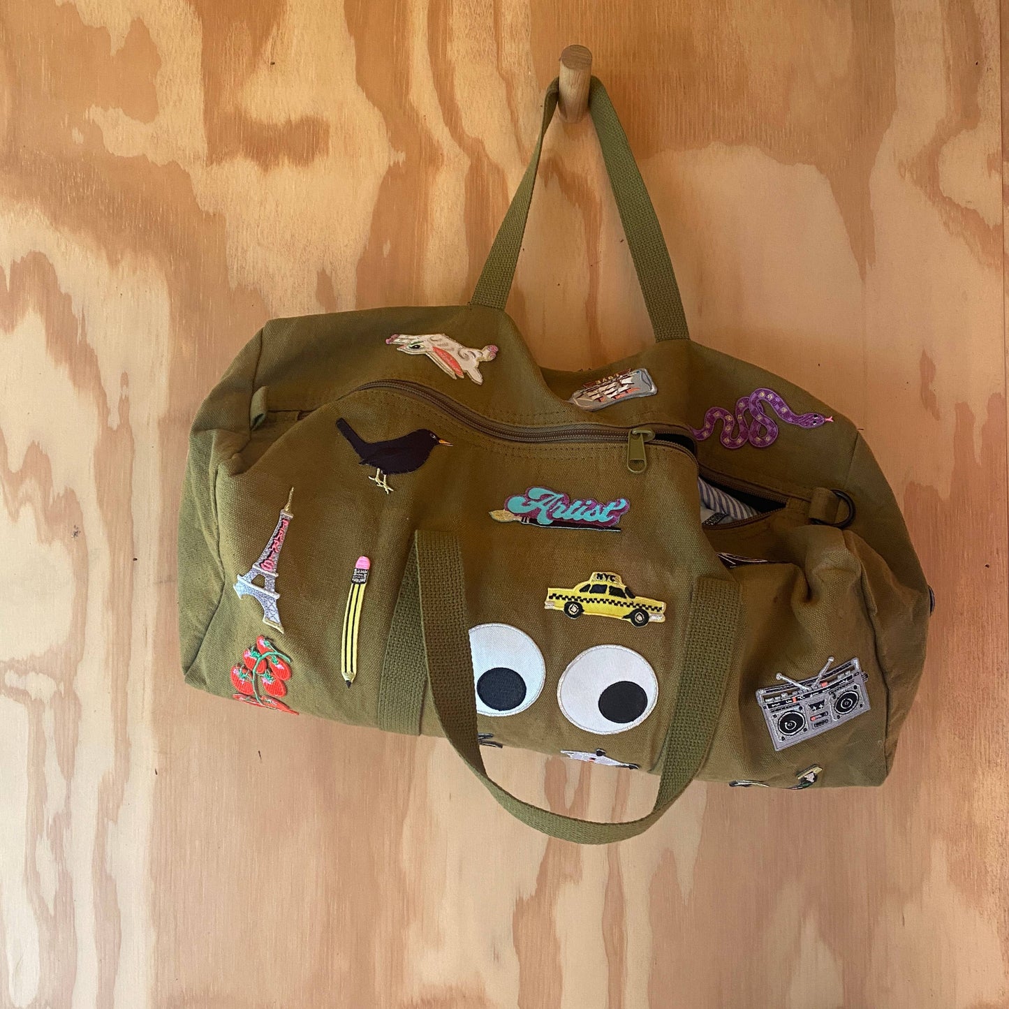 Giant Googly Eye Iron on Patch