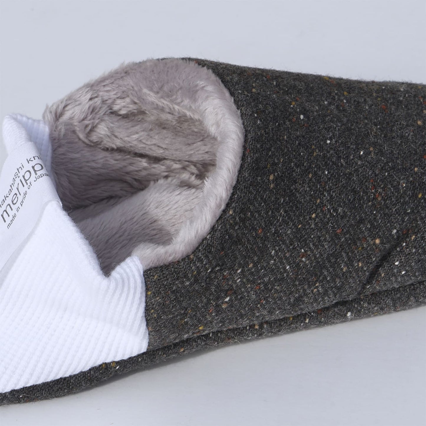 Colour Nep Calze x Grey Micro Boa Room Shoes