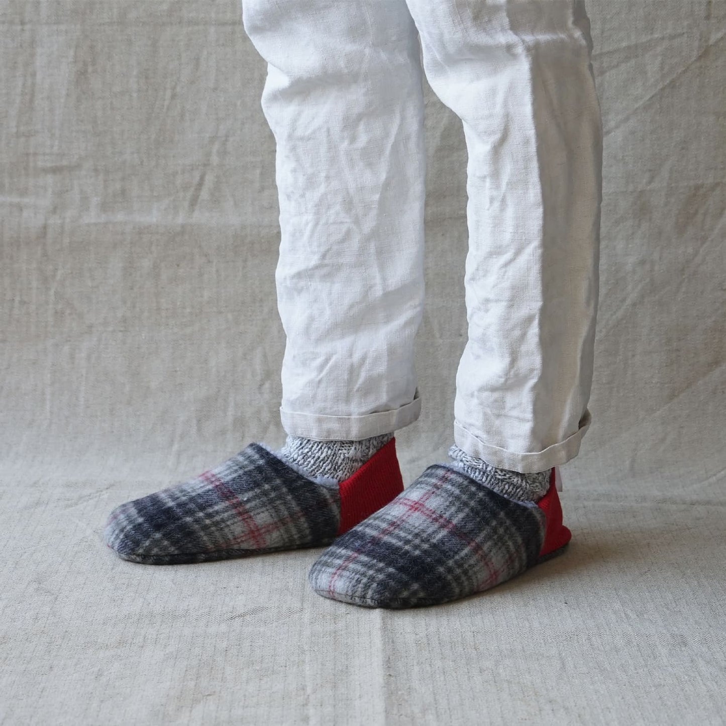 Shaggy Tartan x Quilted Boa Room Shoes