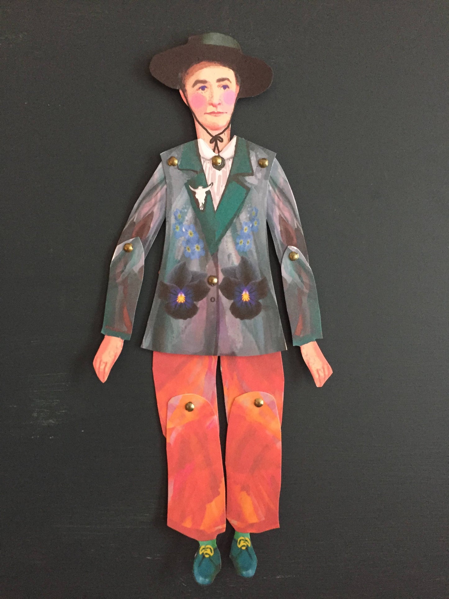 O'Keeffe Cut & Make Puppet