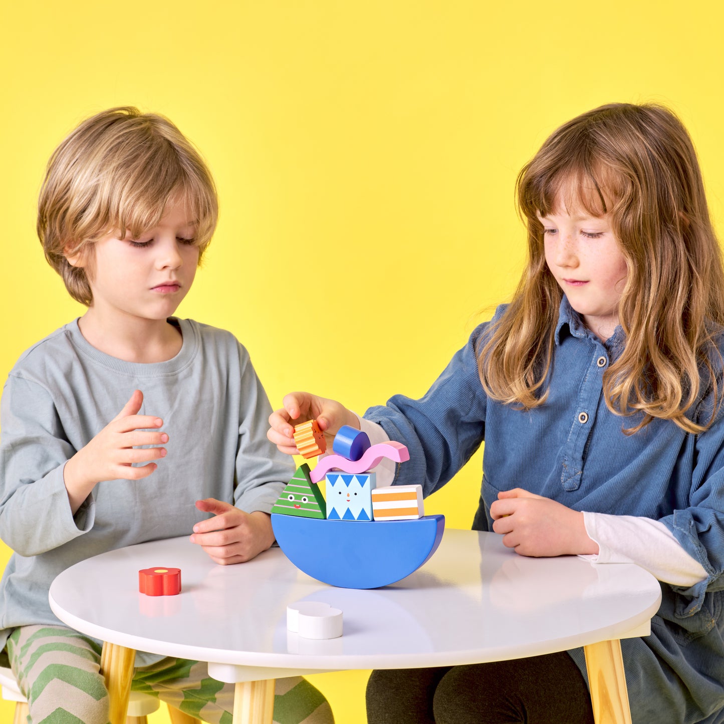 Teeter Totter Shape Wood Balance Game