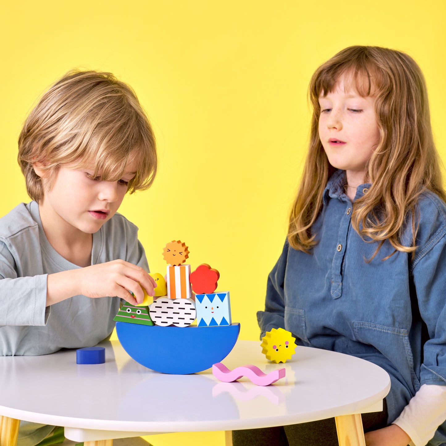 Teeter Totter Shape Wood Balance Game