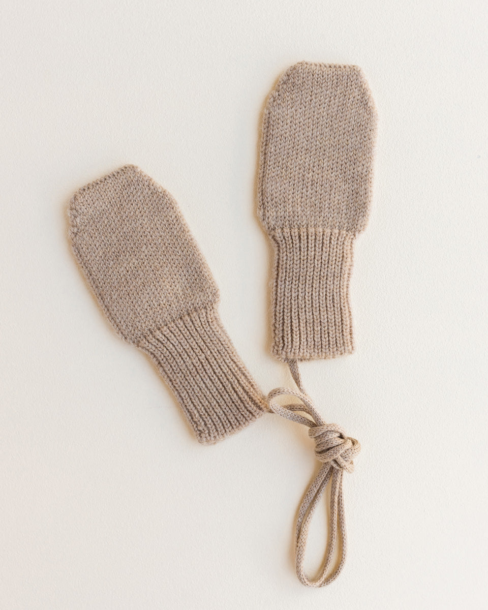 Sand Fiza Mittens