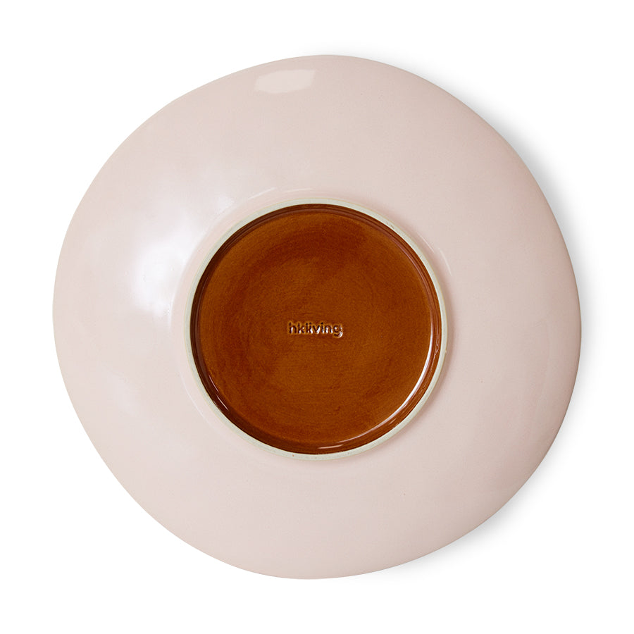 Round ceramic plate with a brown center and 'Hedding' branding on a white background