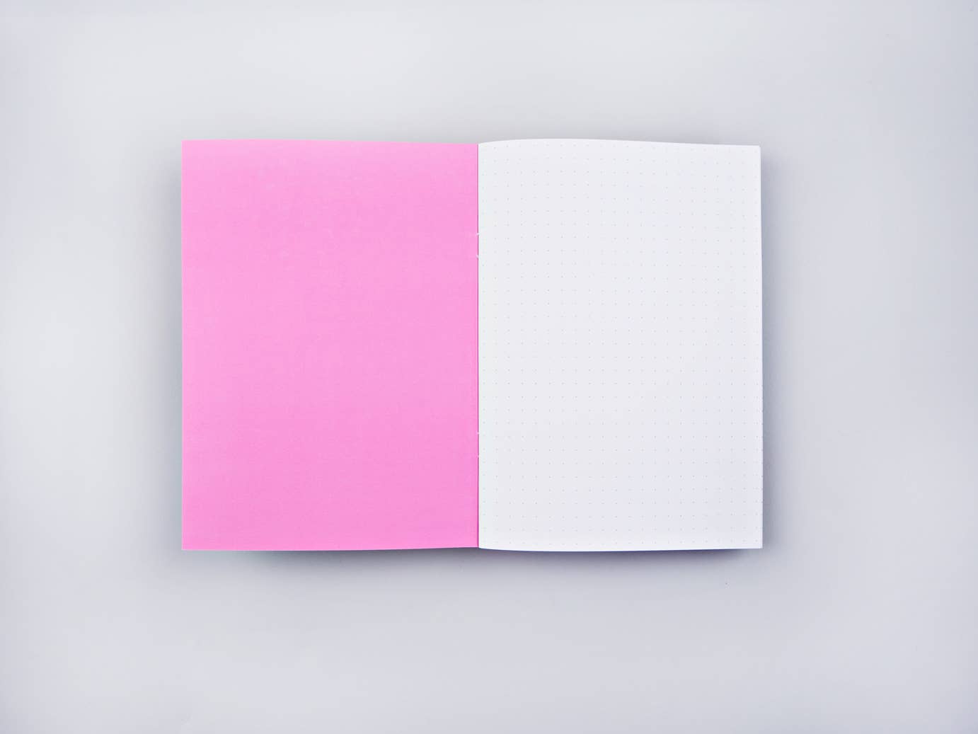 The Completist - Vertigo 44 Page Notebook: Lined