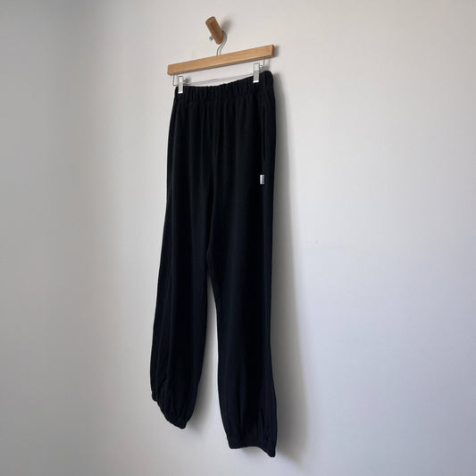 Le Bon Shoppe Almost Black Balloon Pants