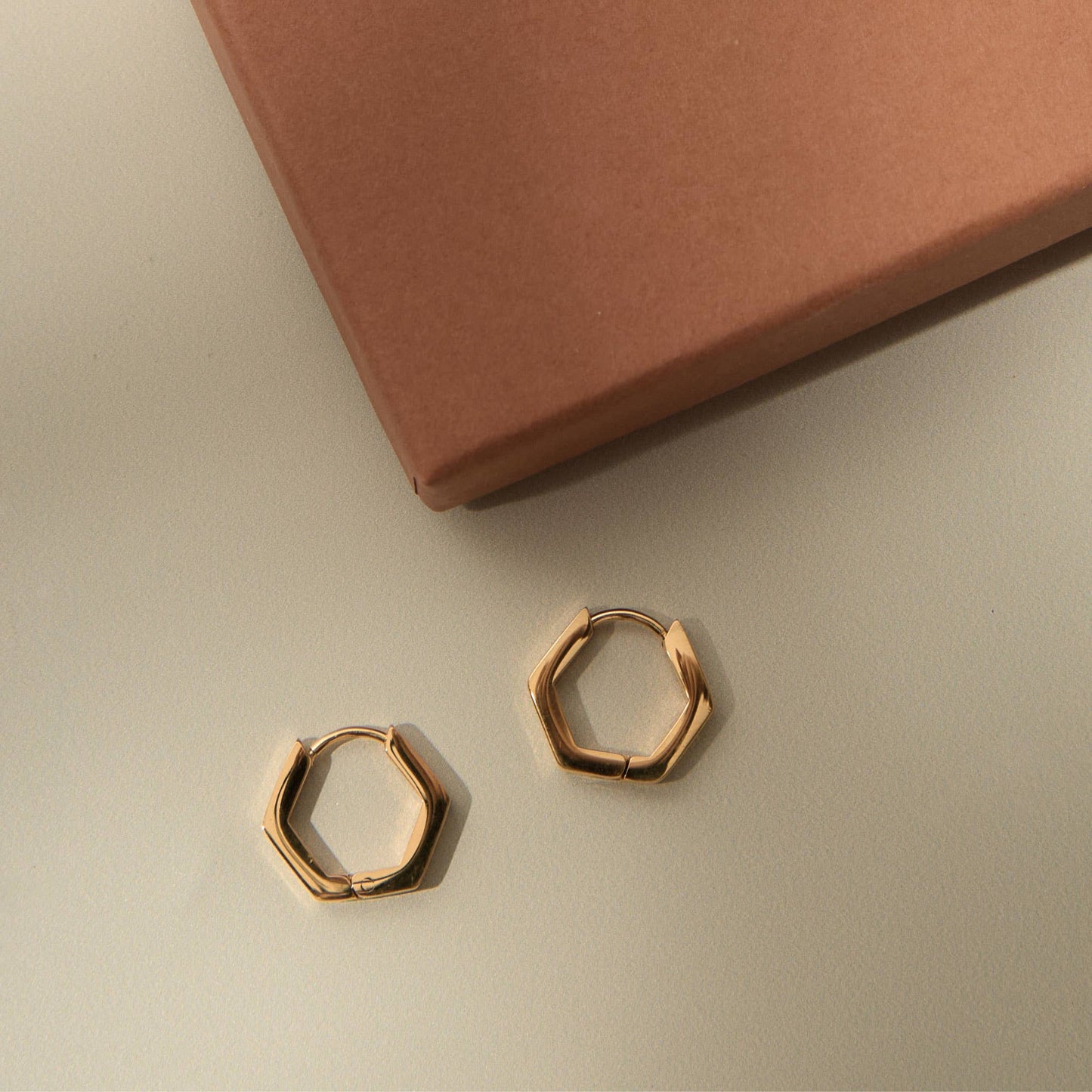 Gold Beau Huggie Hoops