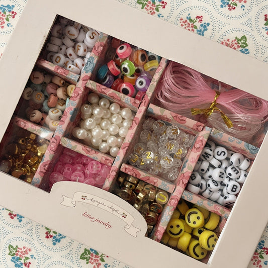 Konges Sløjd ABC Jewellery Set