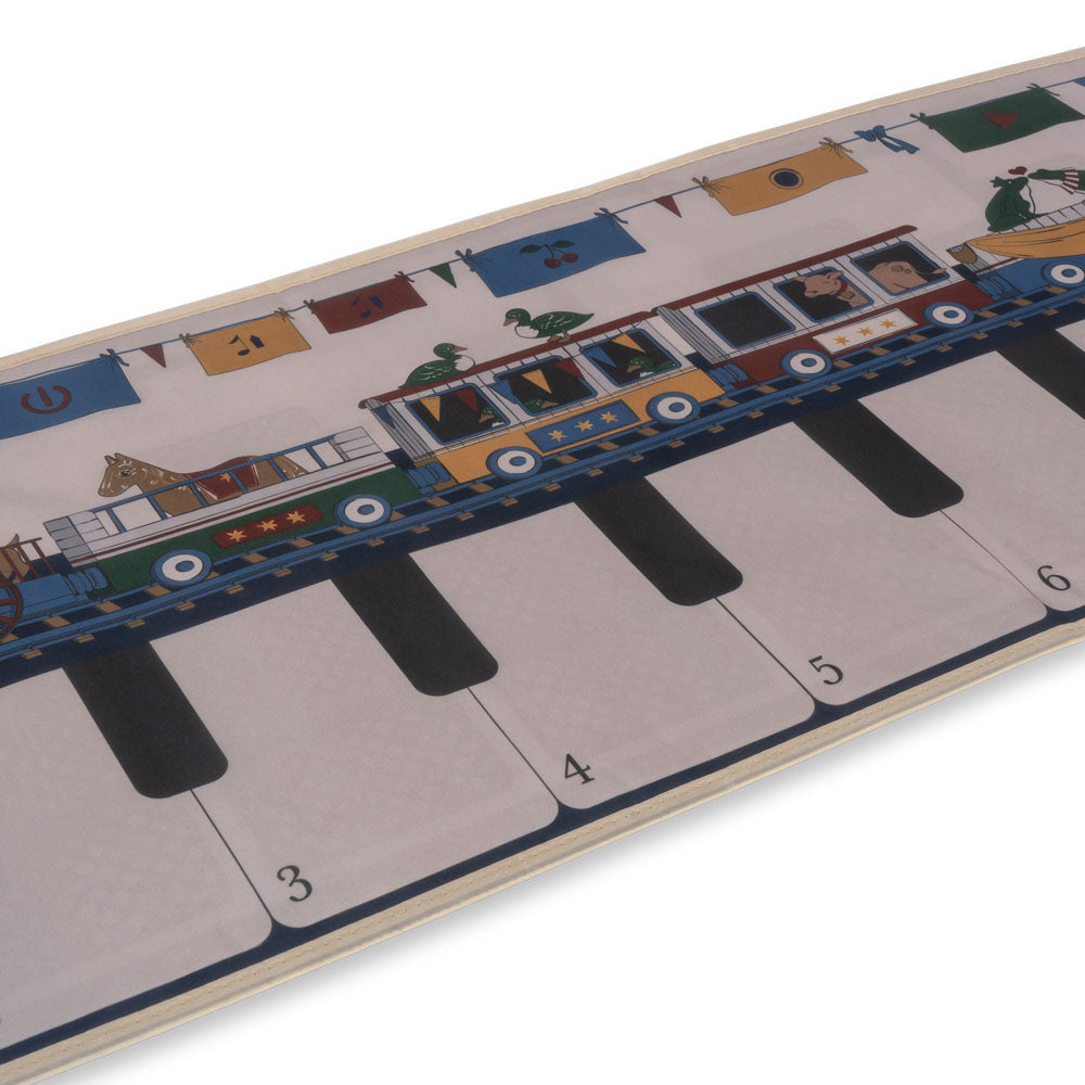 Konges Sløjd Floor Piano