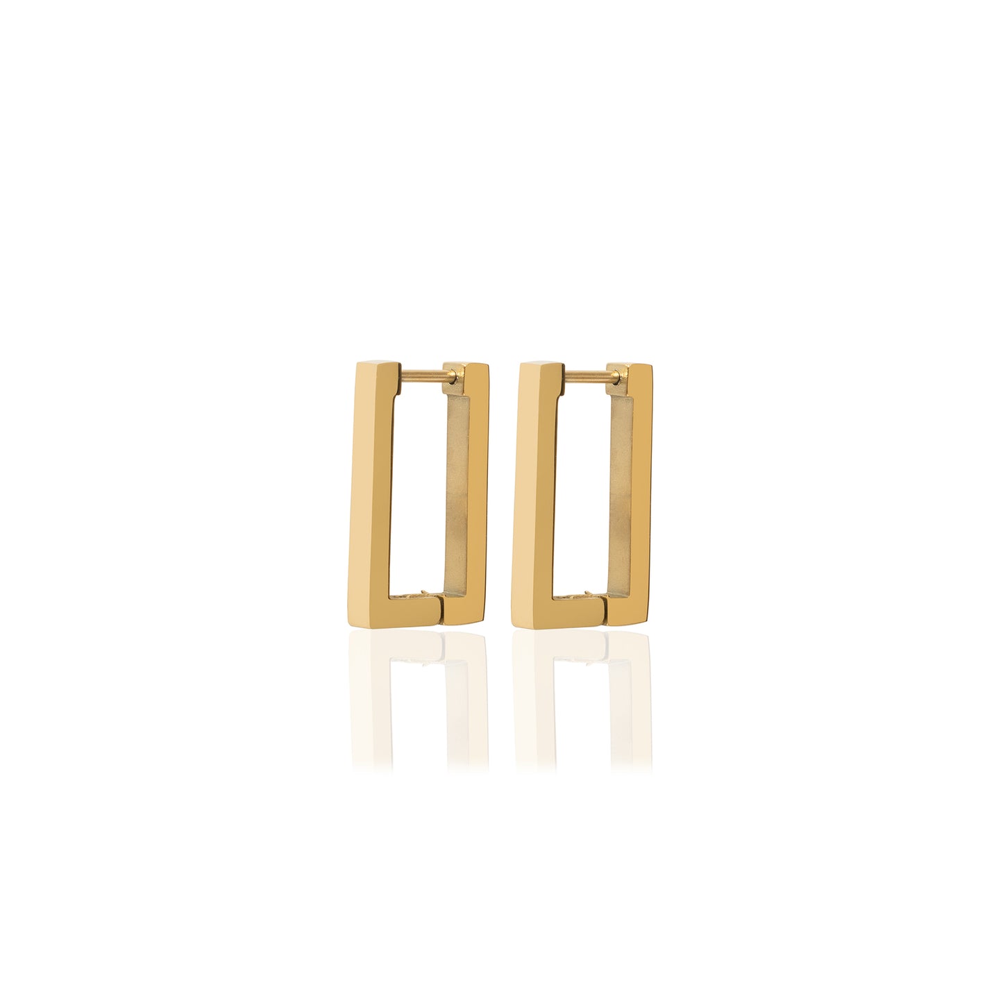 A pair of gold-colored, oxidising-free stainless steel square-shaped hoop earrings with a length of 20mm and width of 10mm, displayed against a white background.