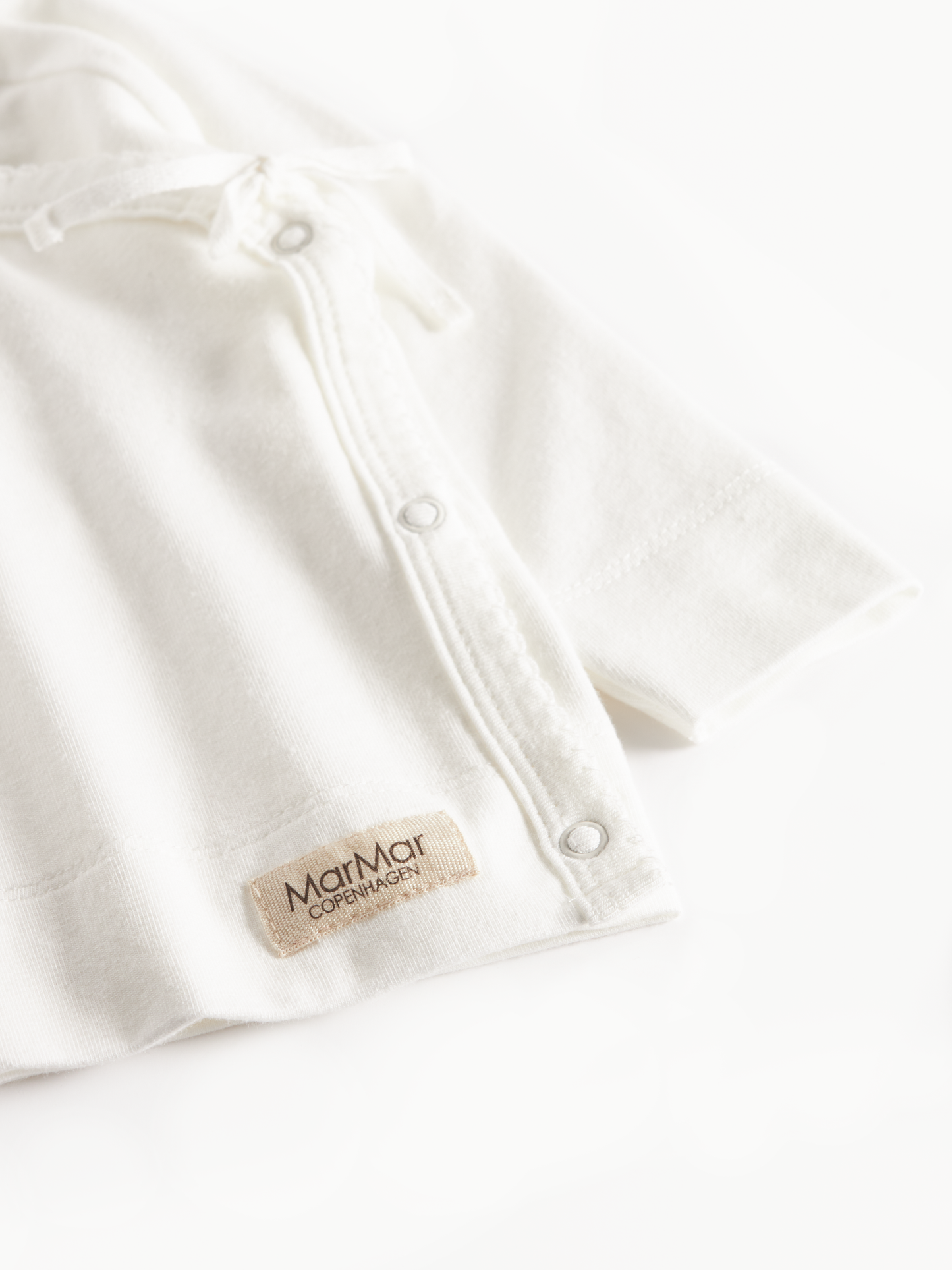 Gentle White Long Sleeve Tut Modal Wrap