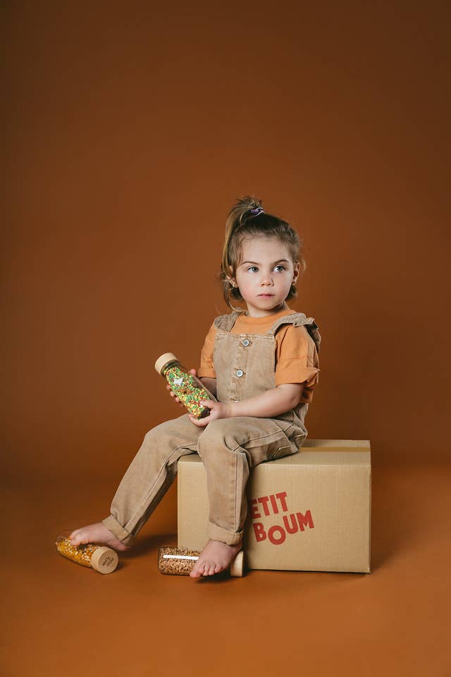 Sensory Toy Bottle Spy (Pets)