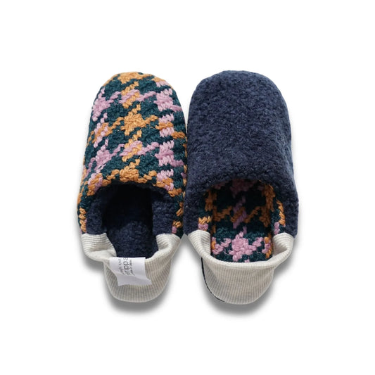 Houndstooth Check x Navy Boa Pile Room Shoes