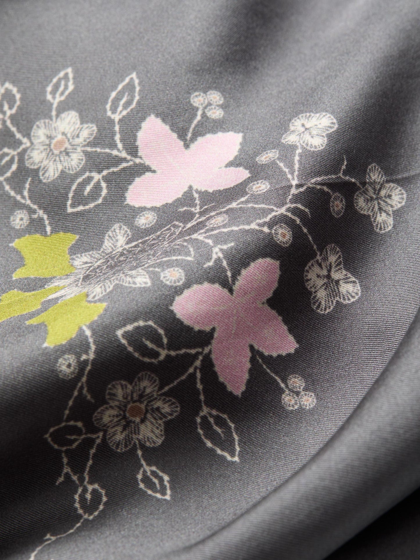 Becksöndergaard Forged Iron Gray Brodaria Sia Silk Scarf