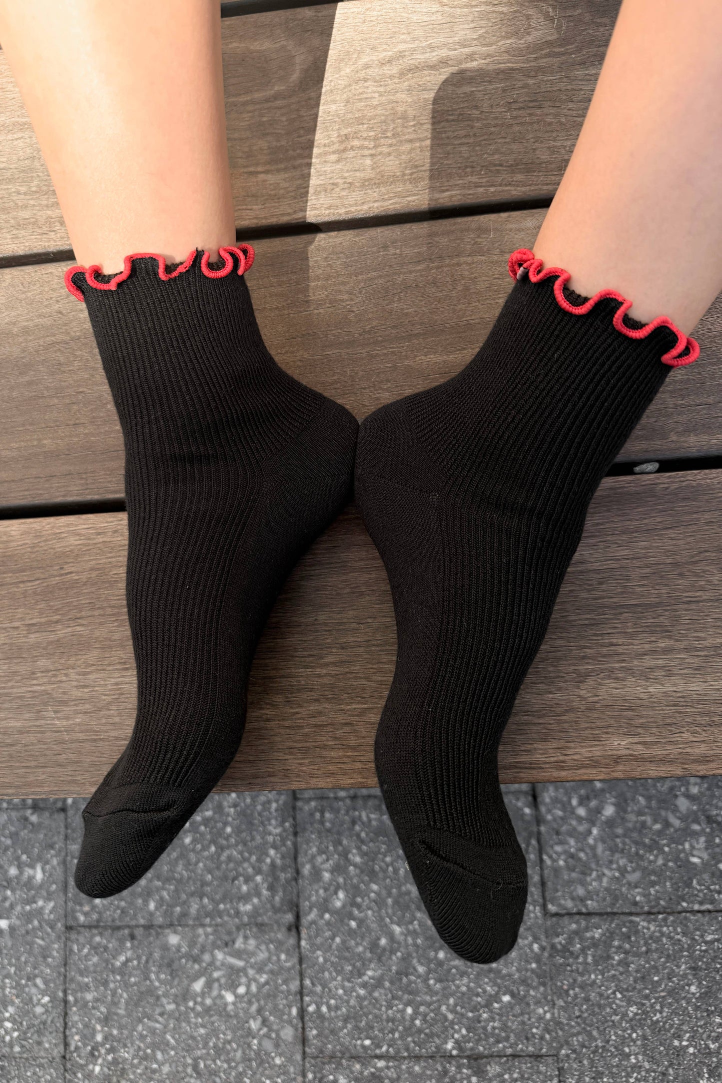 Le Bon Shoppe Black/Red Petite Ruffled Modal Socks