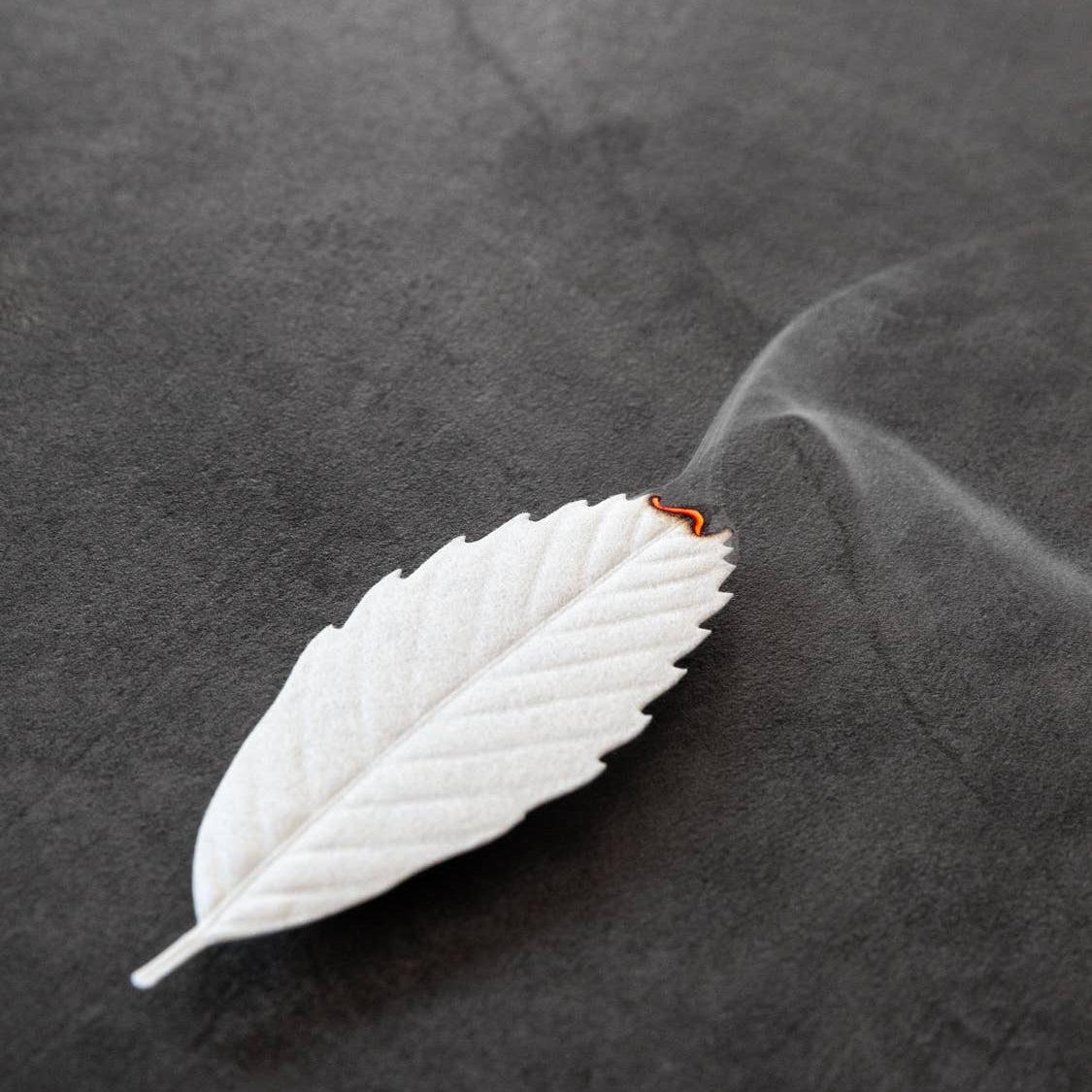 HA KO Paper Incense - Cedar