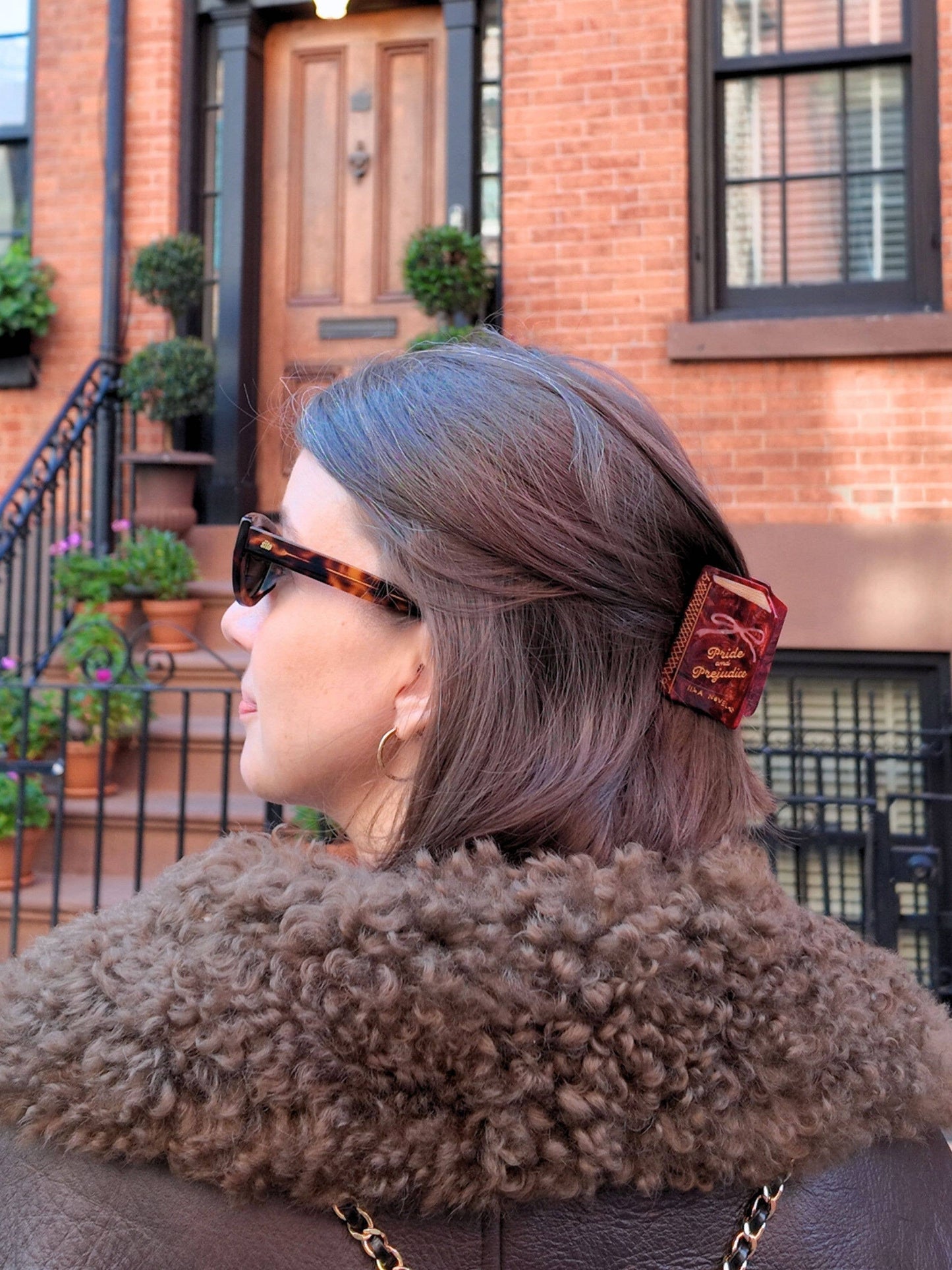 Solar Eclipse - Hand-painted Mini Pride & Prejudice Book Claw Hair Clip