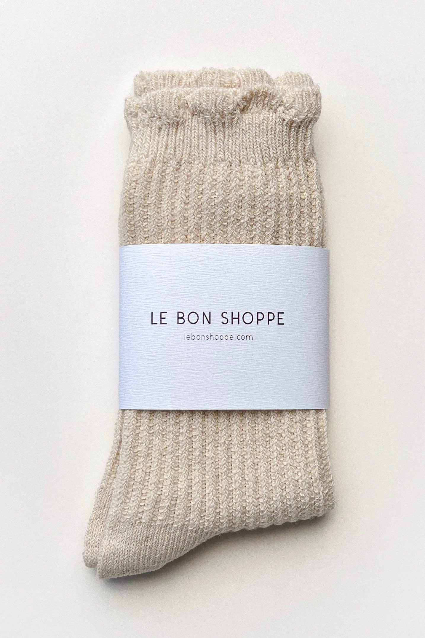 Le Bon Shoppe Linen Natural Scallop Socks