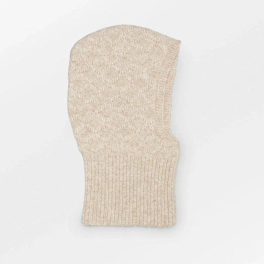 Becksöndergaard Cable Balaclava in Birch White, crafted from a blend of alpaca, wool, and polyamide. The cozy balaclava features an intricate cable knit design and is displayed on a neutral background, highlighting its elegant appearance.