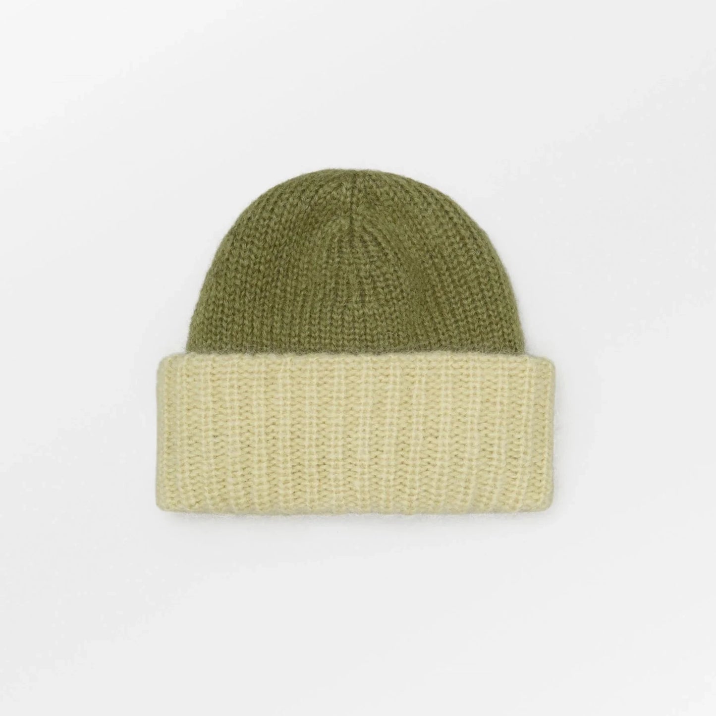 Becksöndergaard Two-Tone Oma Beanie in Cypress Green, made from a blend of Superkid Mohair, Nylon, and Merino Wool. The cozy beanie features a stylish two-tone design and is displayed on a neutral background, highlighting its unisex appeal.