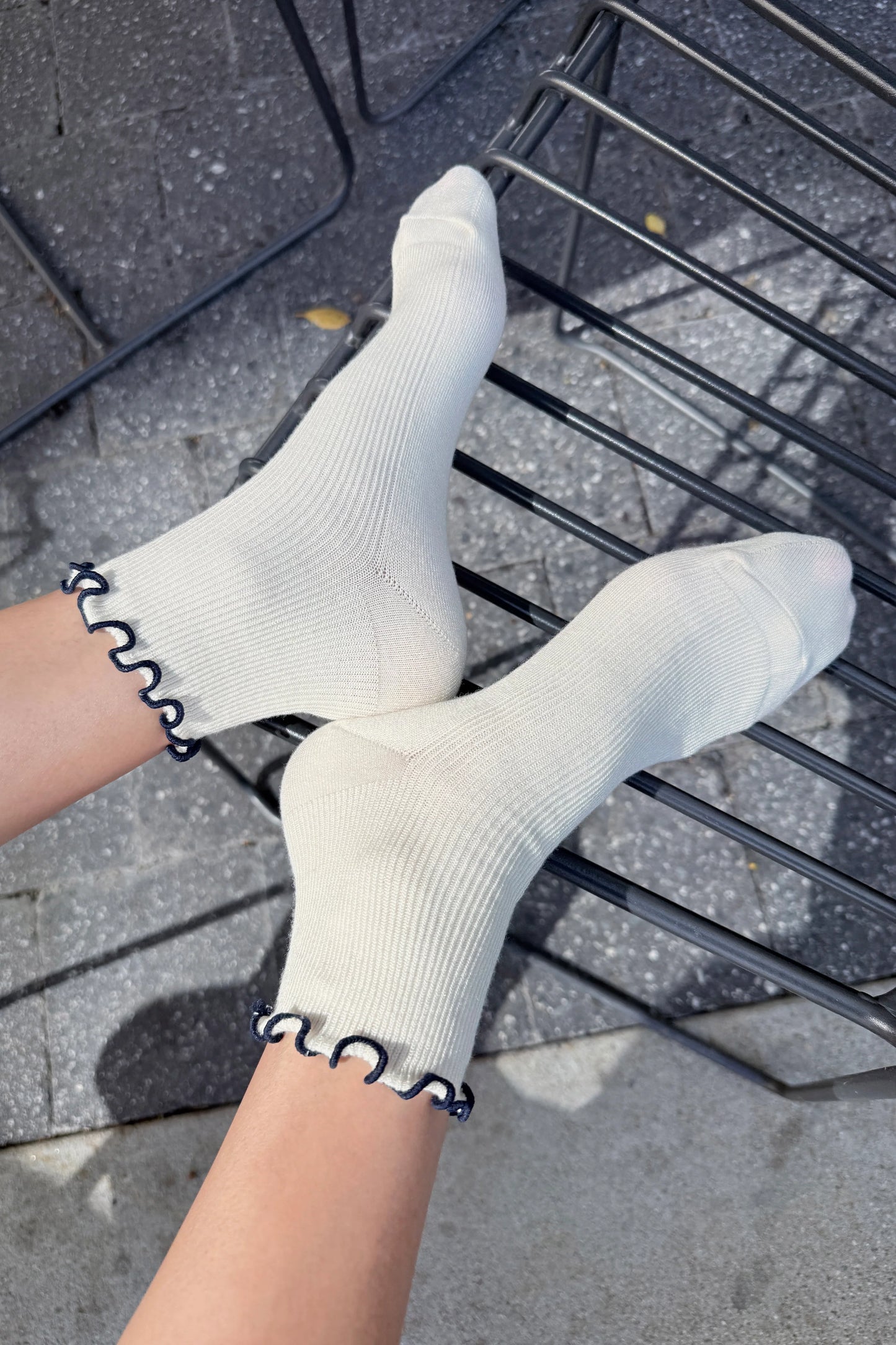 Le Bon Shoppe Soft White/Navy Petite Ruffled Modal Socks