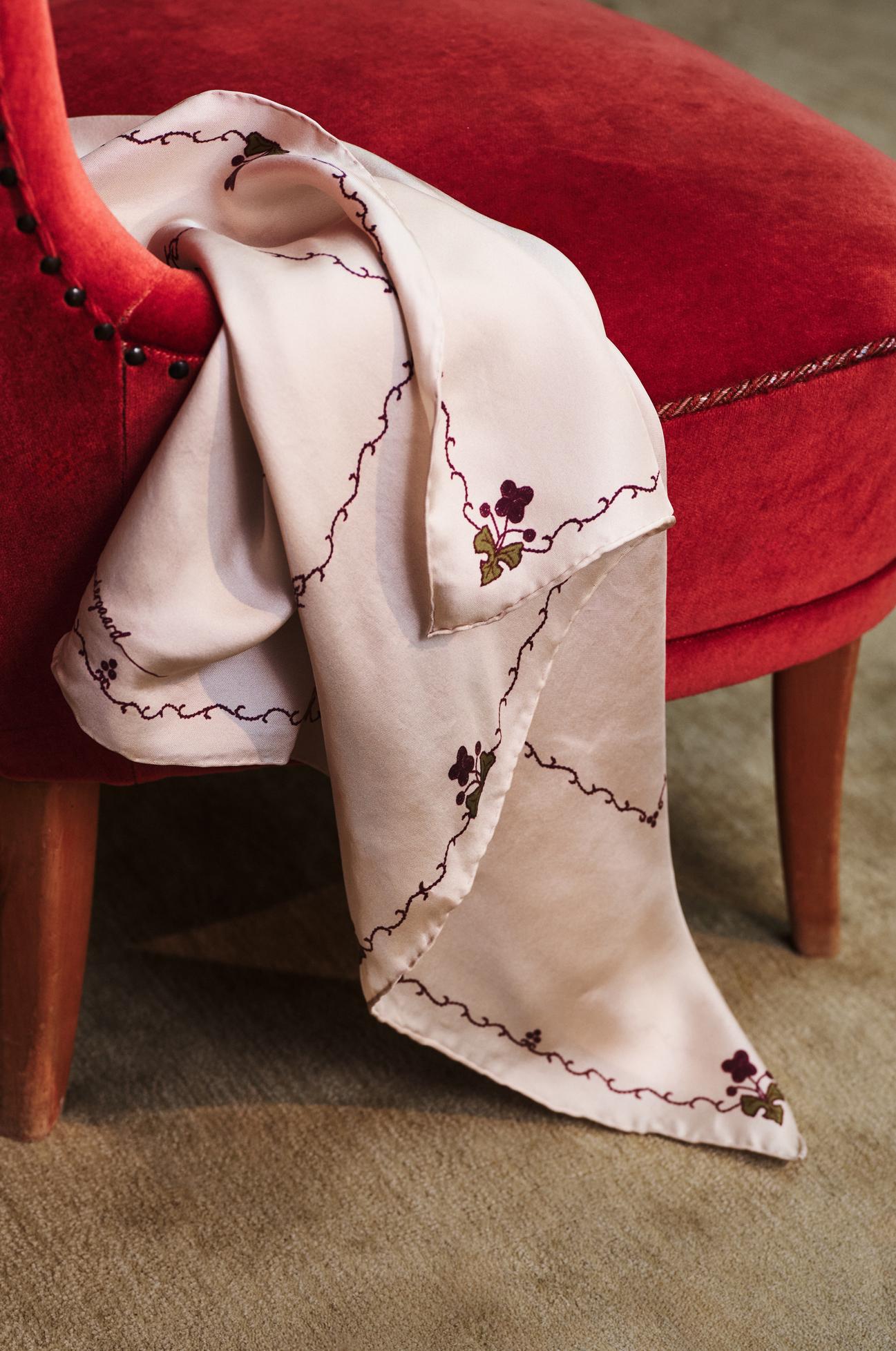 Becksöndergaard Birch White Brodaria Sia Silk Scarf