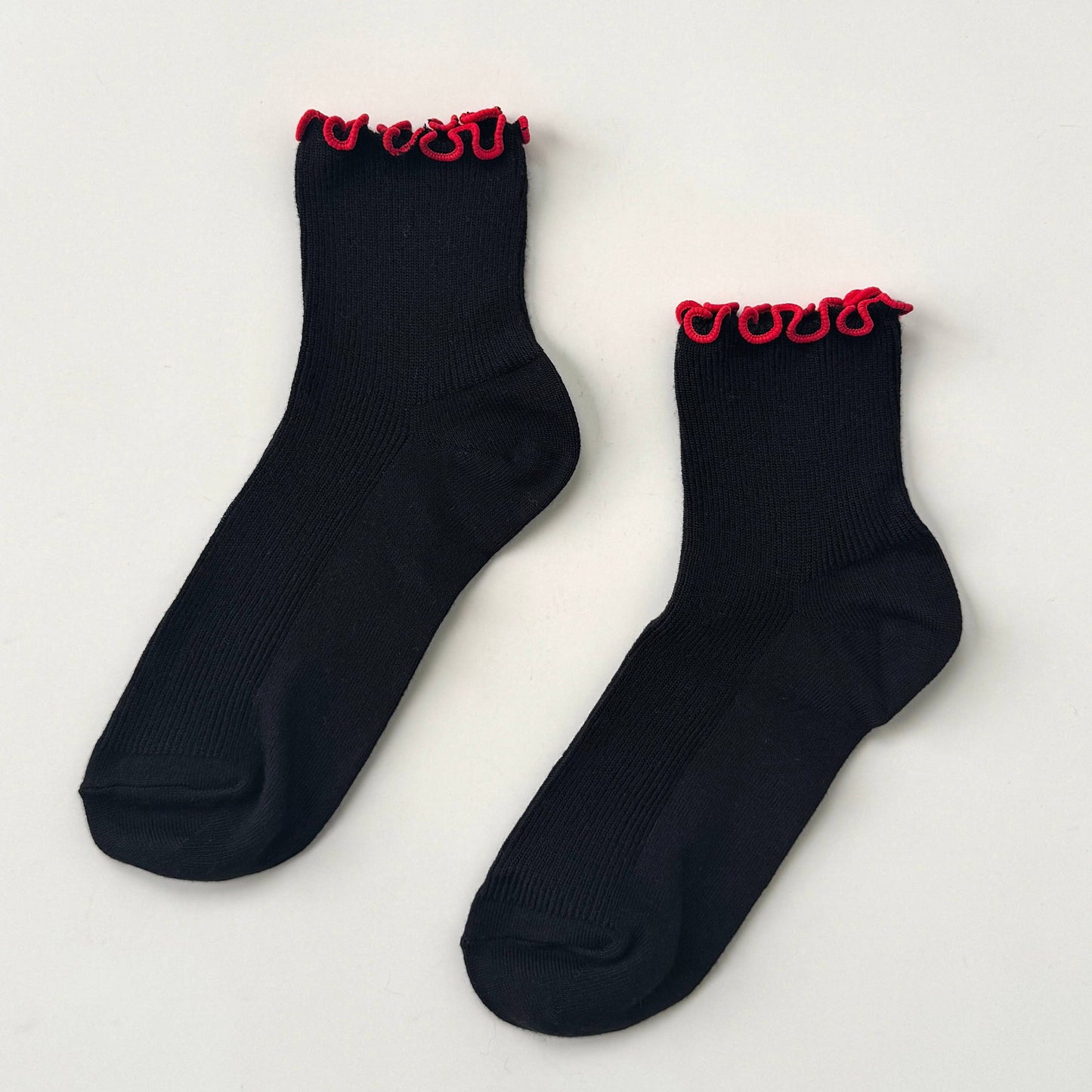 Le Bon Shoppe Black/Red Petite Ruffled Modal Socks