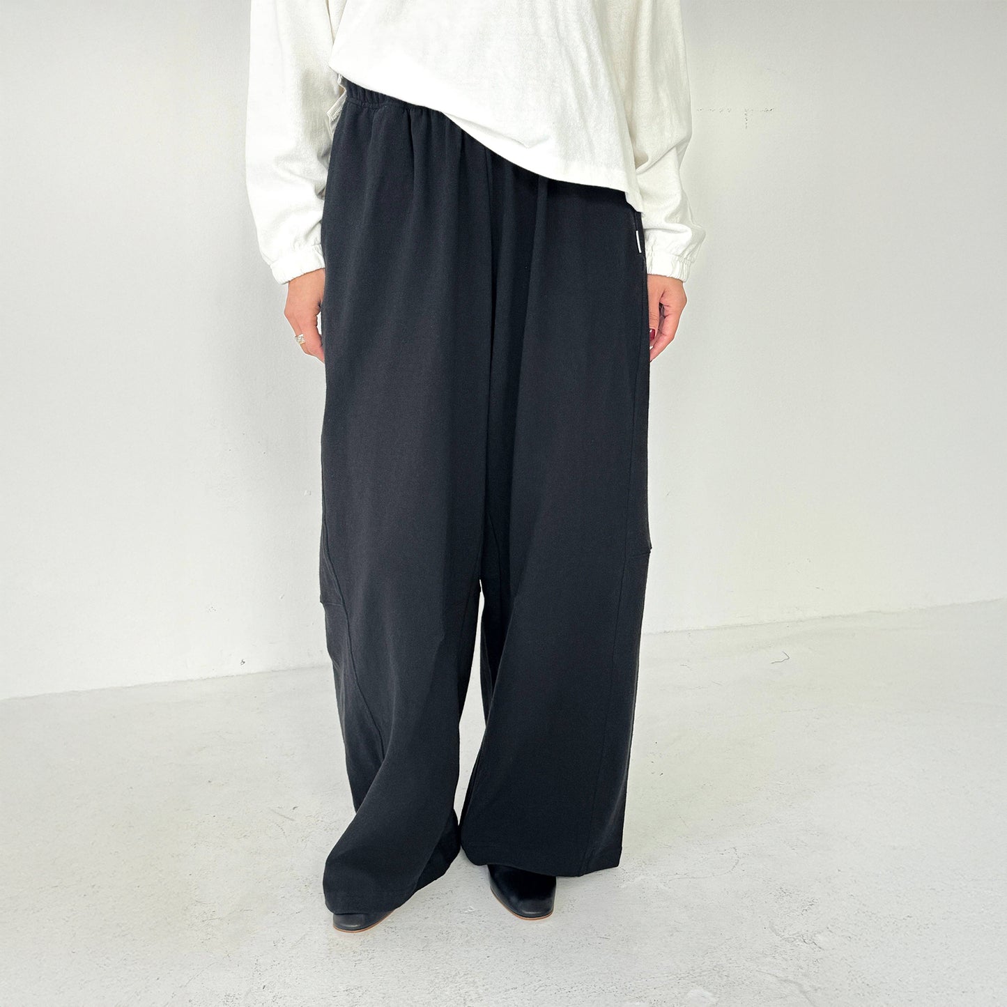 Le Bon Shoppe Black Bare Pants