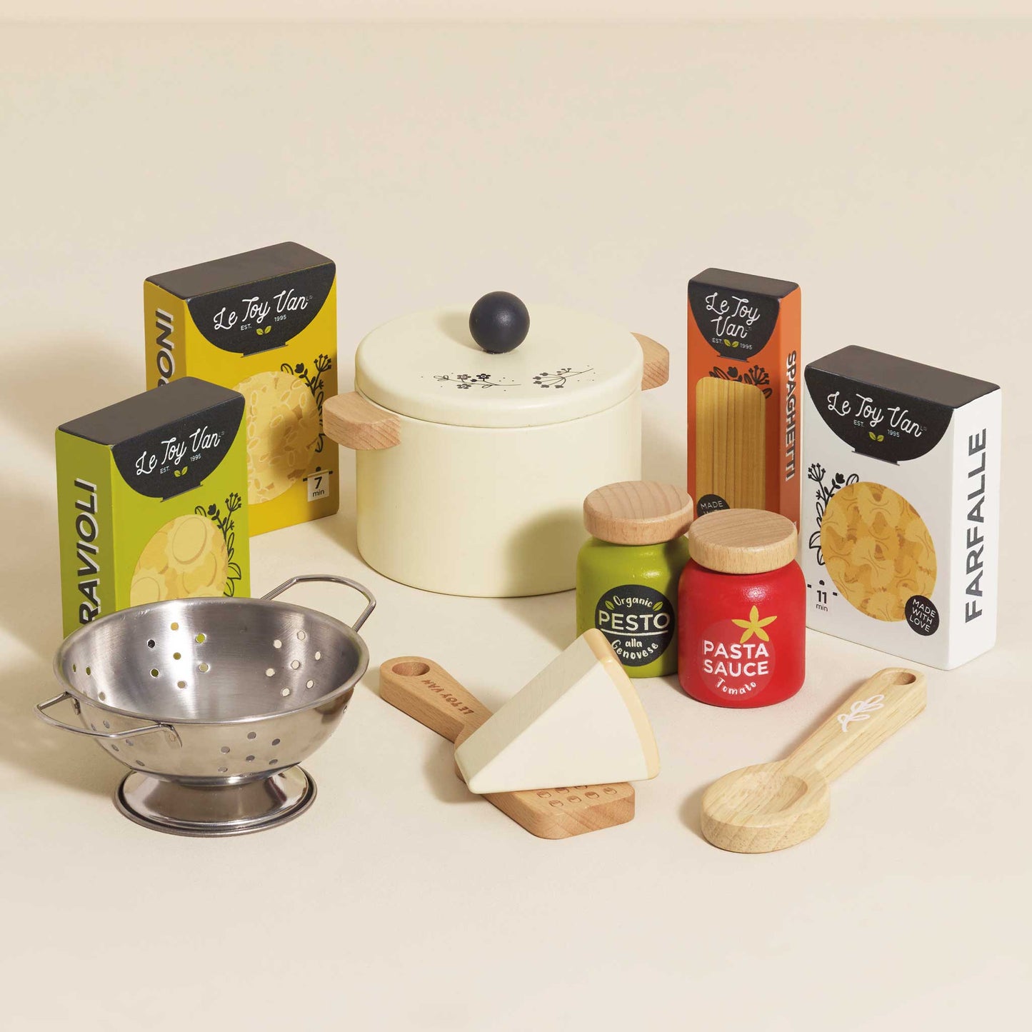 Wooden Organic Pasta Set