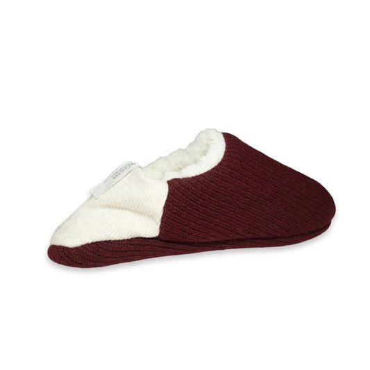Quarter Knit x Burgundy Sheep Boa Room Shoes